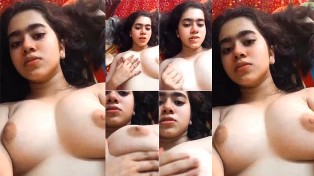 Indian Sexy Girl Her Big Boobs Showing For Boyfriend Viral Clips