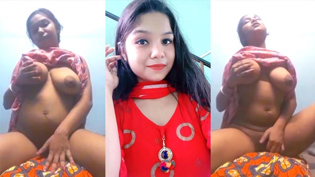Horny Bengali Girl Beautiful Big Babe Sucking Boobs Full HD Watch Now