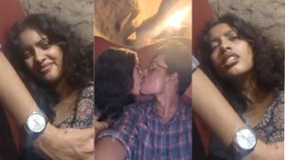 Indian Horny Couple Hot Fucking Trending MMS – desileak49