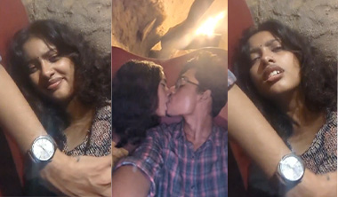 Indian Horny Couple Hot Fucking Trending MMS – desileak49