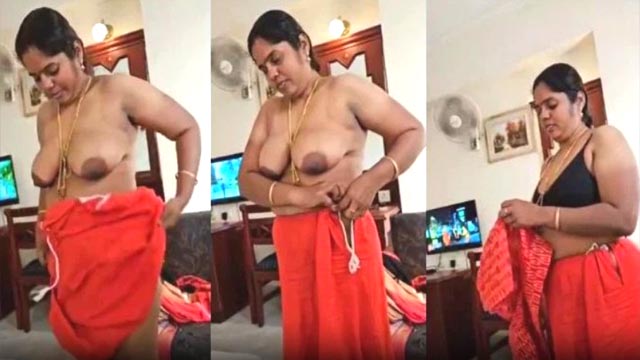 South Aunty Bounce Boobs Changing Saree Nude Captured