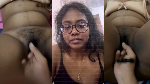 Horny Tamil Girl Enjoying Fingering – Doggystyle Fucking Mms