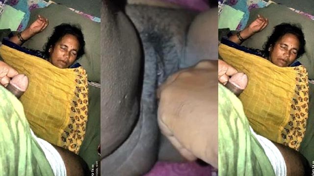Tamil Sleeping Mom Pussy Fingered – Infront Of Son Masturbating Mms
